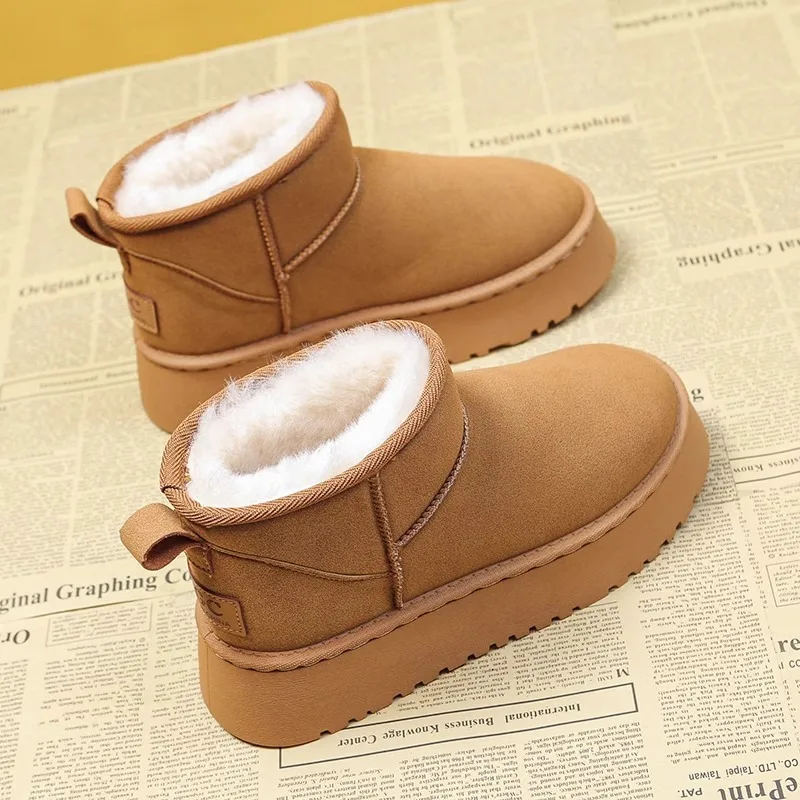 

Women's Thick Bottom Fur Lined Short Snow Boots Real Leather Winter Cotton Shoes Bread Shoe Style Simple EVA Material