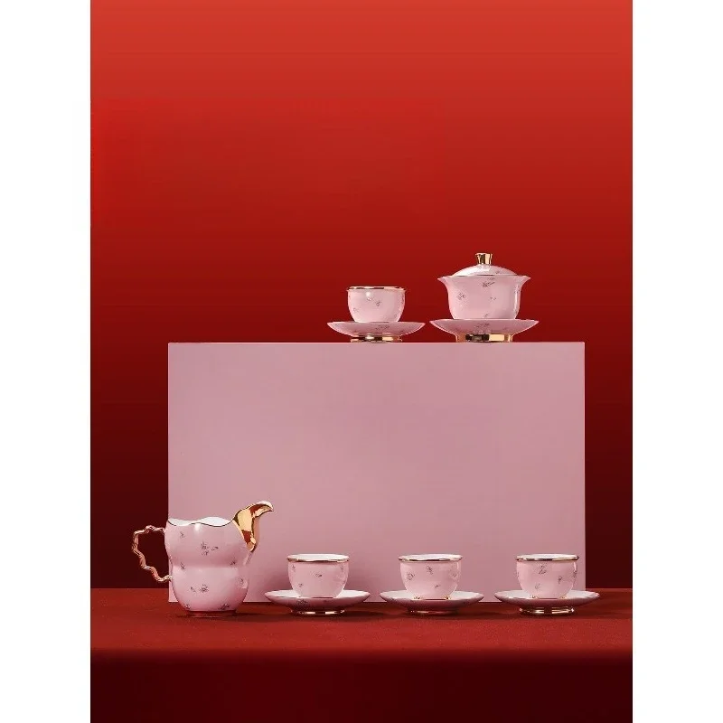 Ceramic pink tea set high-end special three-talent gaiwan gift box