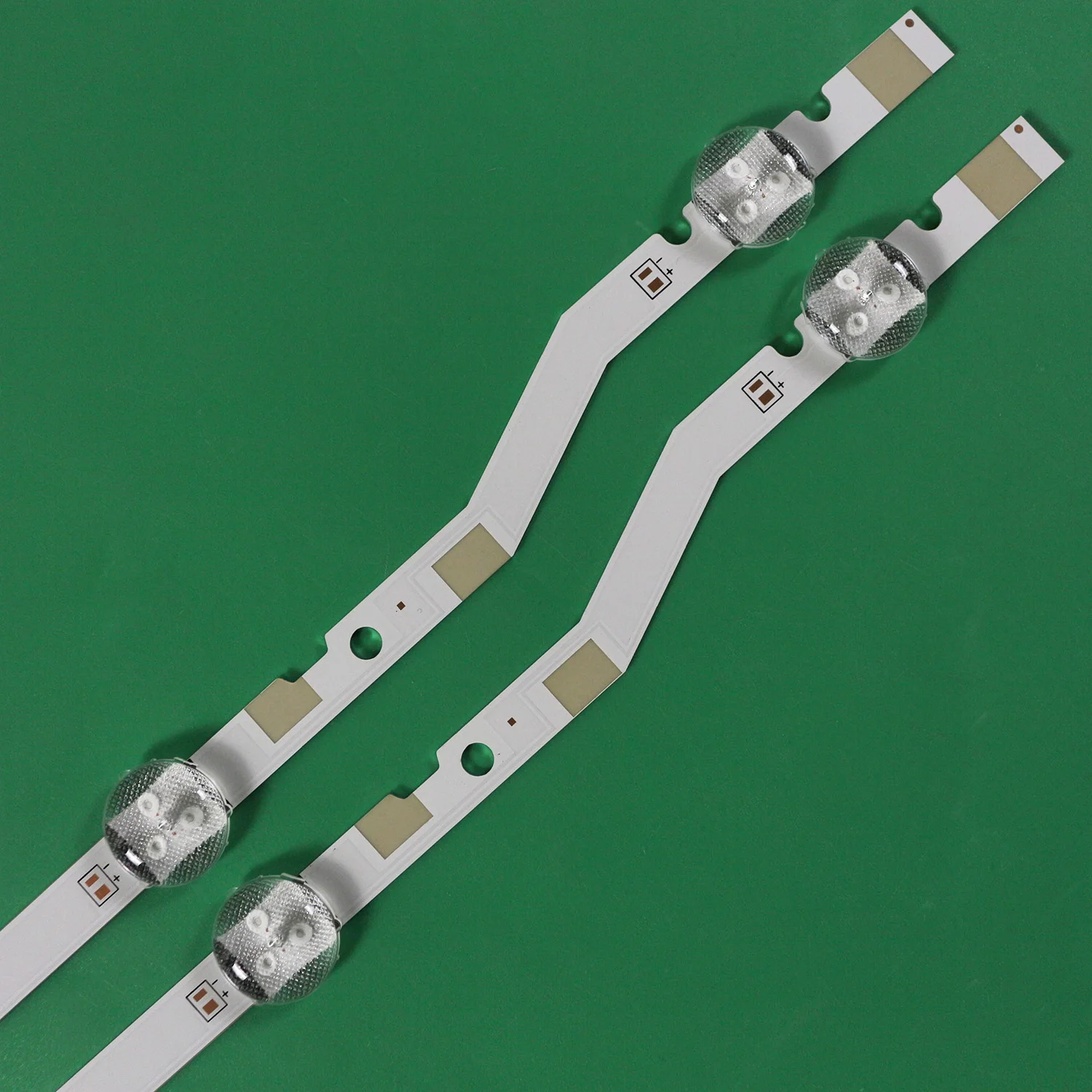 UN32M4500AF UE32M4000AK UE32M4002AK UE32M4005AK UE32M4005AW 2017_SVS32_HD_FCOM_5LEDS LM41-00419A용 LED 스트립