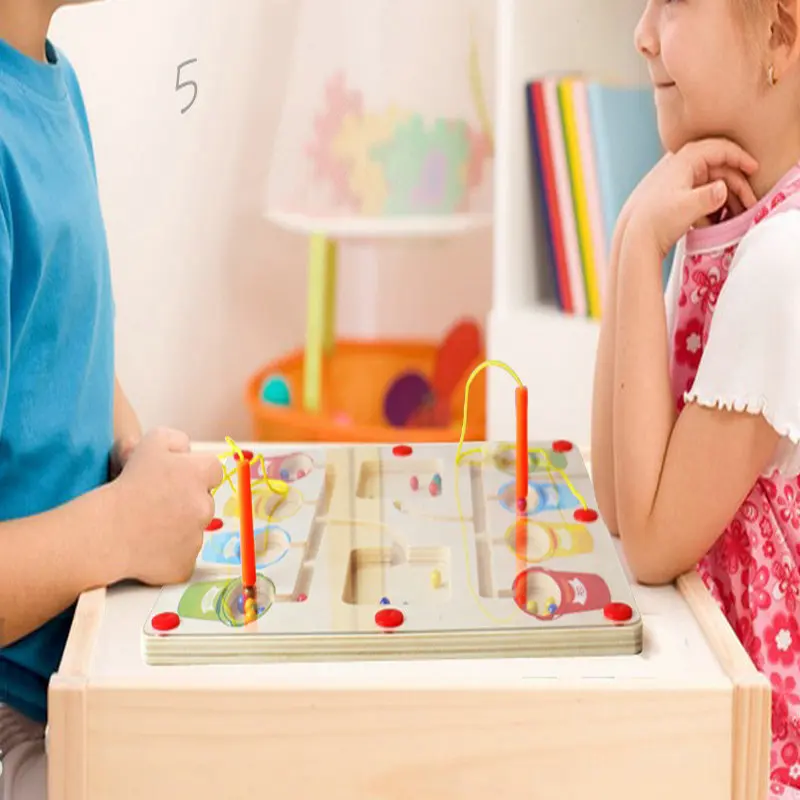 

A color battle pen game consisting of 20 cards with four-color beads, two magnetic pens, and a PVC wooden board
