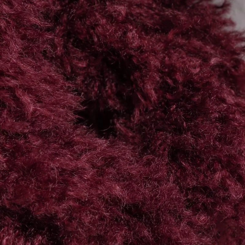 เสื้อแจ็คเก็ตขนเฟอร์เทียมคอเว้าทรงหลวมสำหรับสุภาพสตรี สีแดง เสื้อแจ็คเก็ตขนสั้นฟูฟ่อง อุ่นหนา เสื้อโค้ทขนแกะเทียมหรูหราสง่างาม