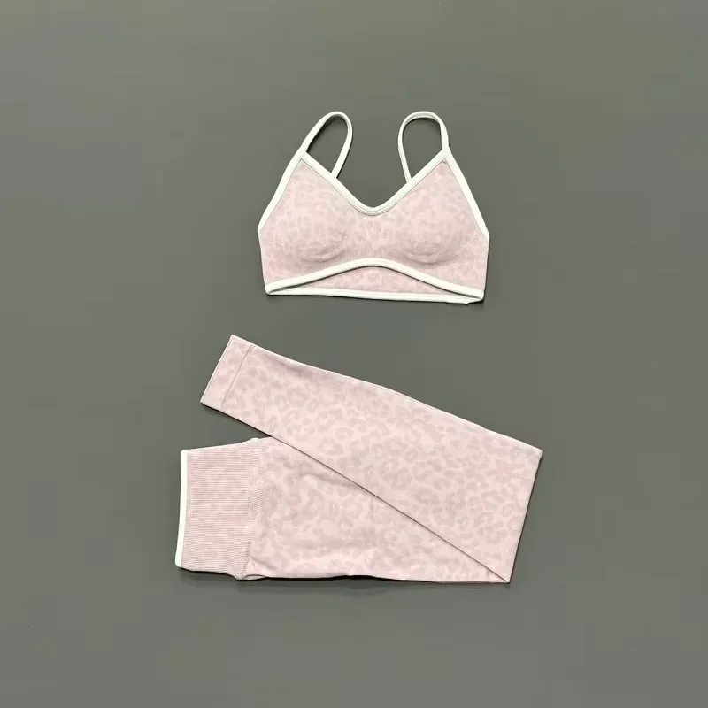 2-teiliges Gym-Set für Damen: Leoparden-Top mit dünnen Trägern und Bauchunterstützung sowie High-Waist-Body-Hose – Ideal für Gewichtheben, Jogging und Freizeit – Detail 14