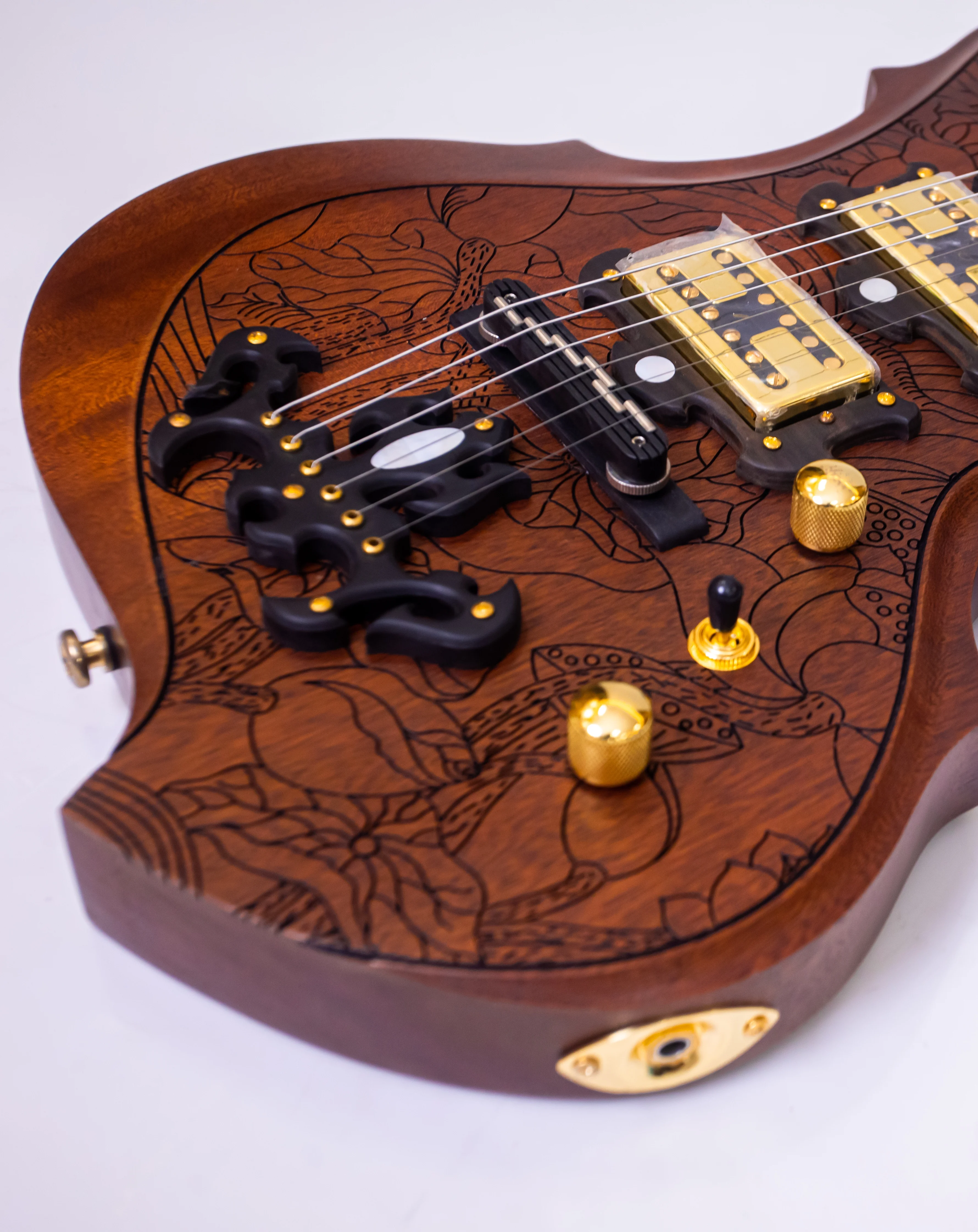 Hand Made Electric Guitar with 24 Chinese Style! Spot 1 Handful! Customizable! Order can be shipped,African Peach Blossom Core.