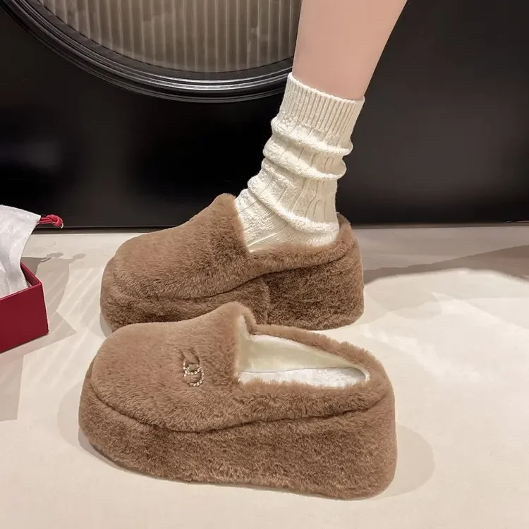 Shoes Woman 2024 House Slippers Platform Fur Flip Flops Luxury Slides on A Wedge Winter Footwear Heeled Mules Plush