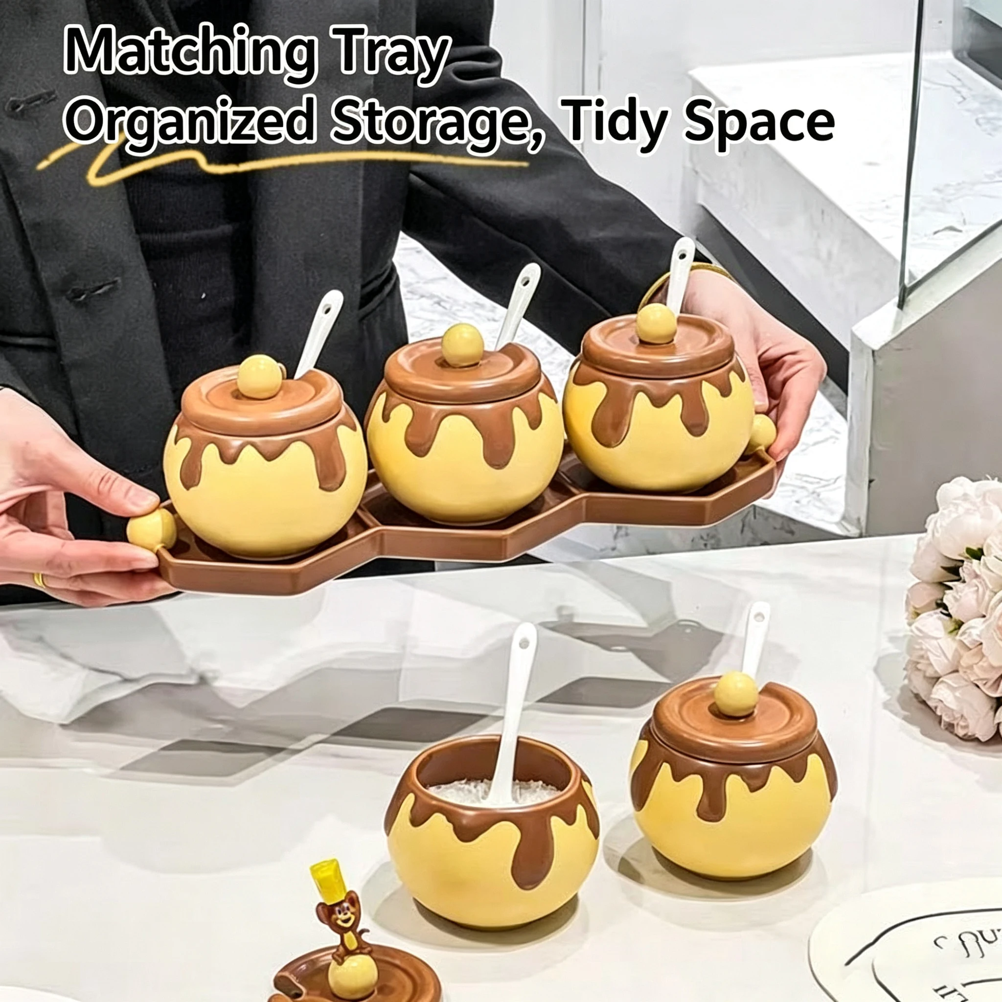 Honey-flavored Seasoning Jar Multi-compartment Set with Spoon Cute Kitchen Ceramic Spice Salt Jar Combo Home Storage Decoration