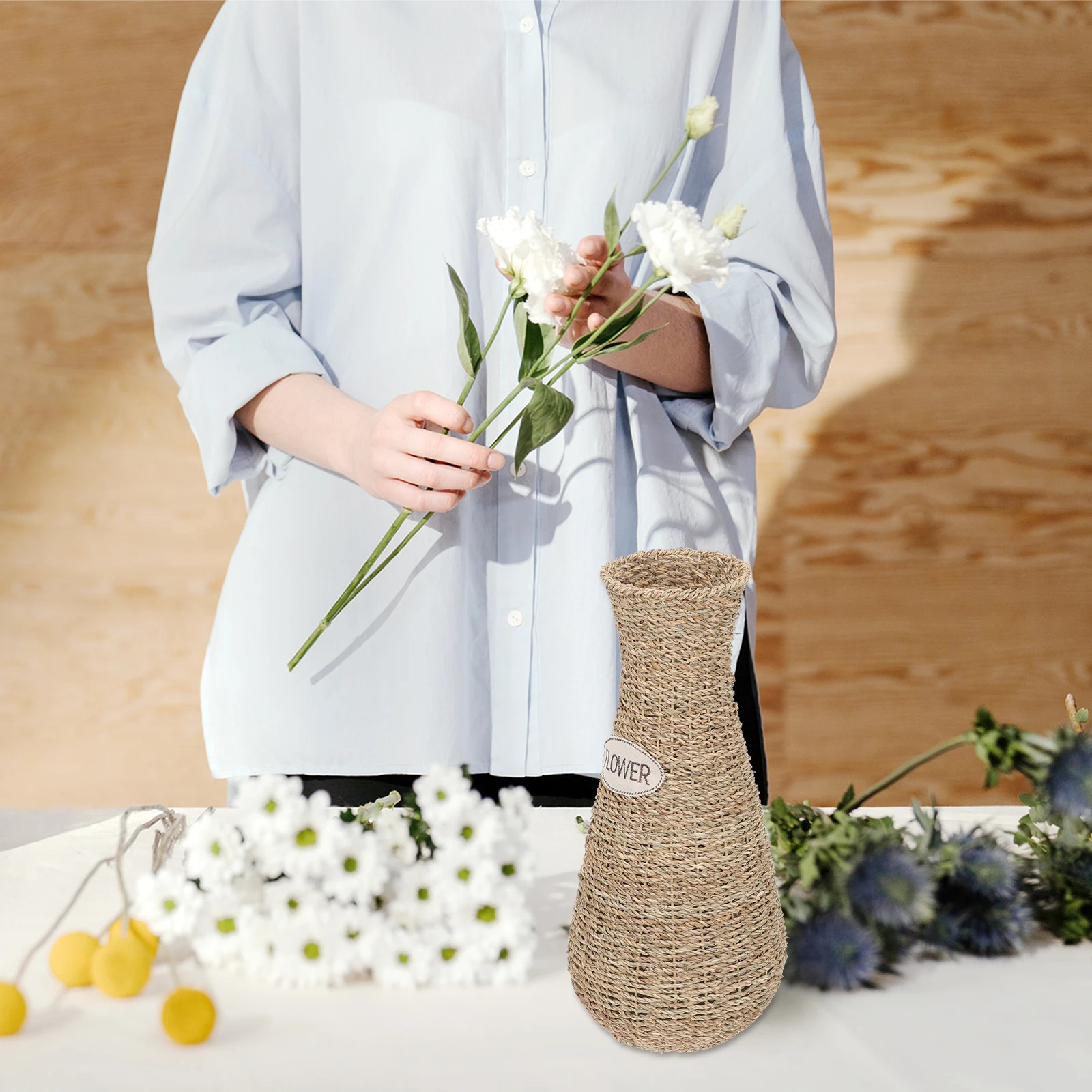 

Rattan Iron Woven Flower Vase Compact Lightweight Home Office Decoration Table Dried Flower Arrangement Vase Vases