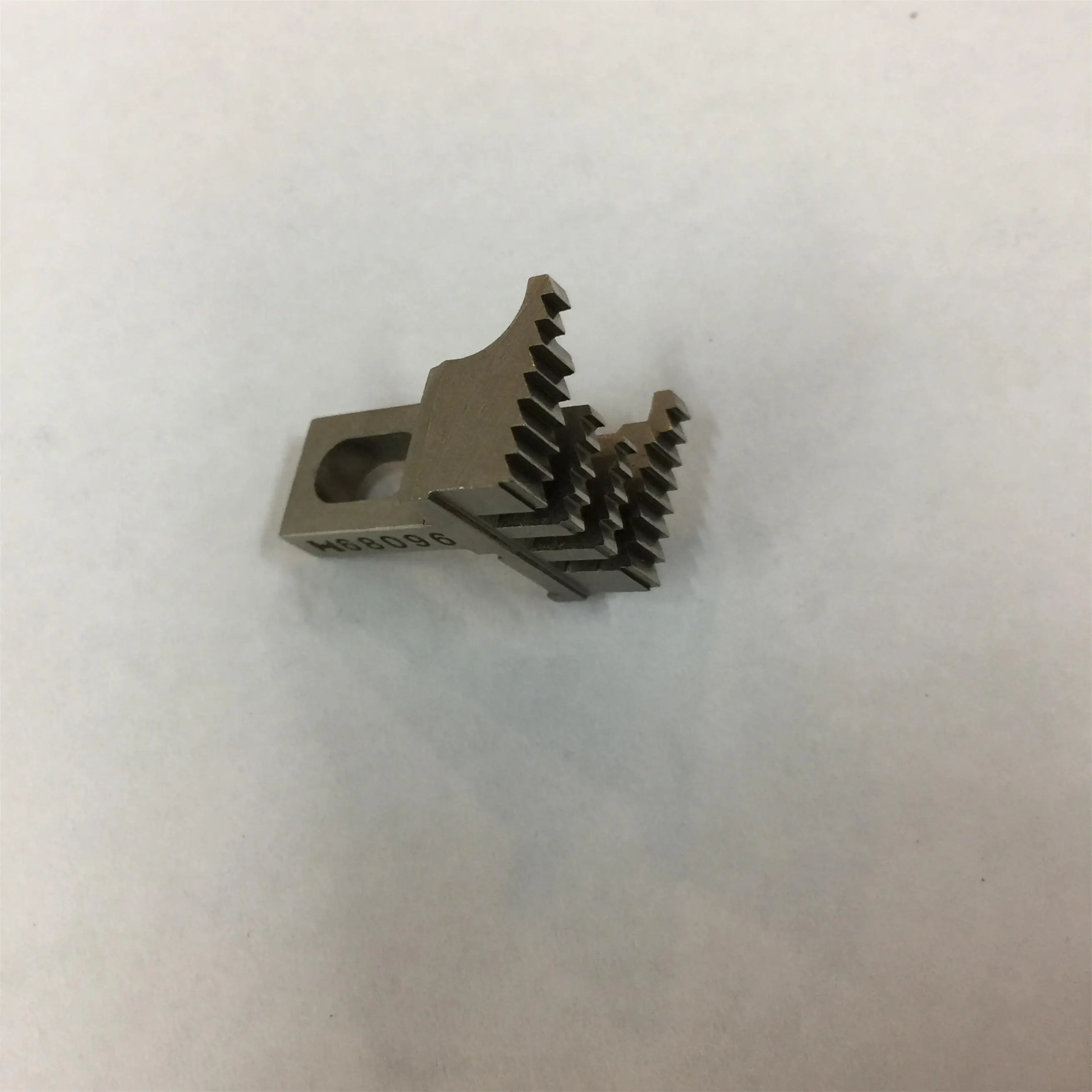 68095 68096 تغذية الكلب قوي H الأسنان أربعة إبر ستة المواضيع الأسنان ل ياماتو FD-62 الربط الأسنان سلس الملابس الداخلية مجفف الأسنان