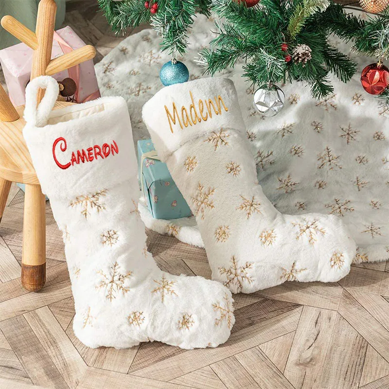 

Personalized customized Christmas decorations, plush beads, embroidered snowflakes, Christmas socks, embroidered Christmas socks