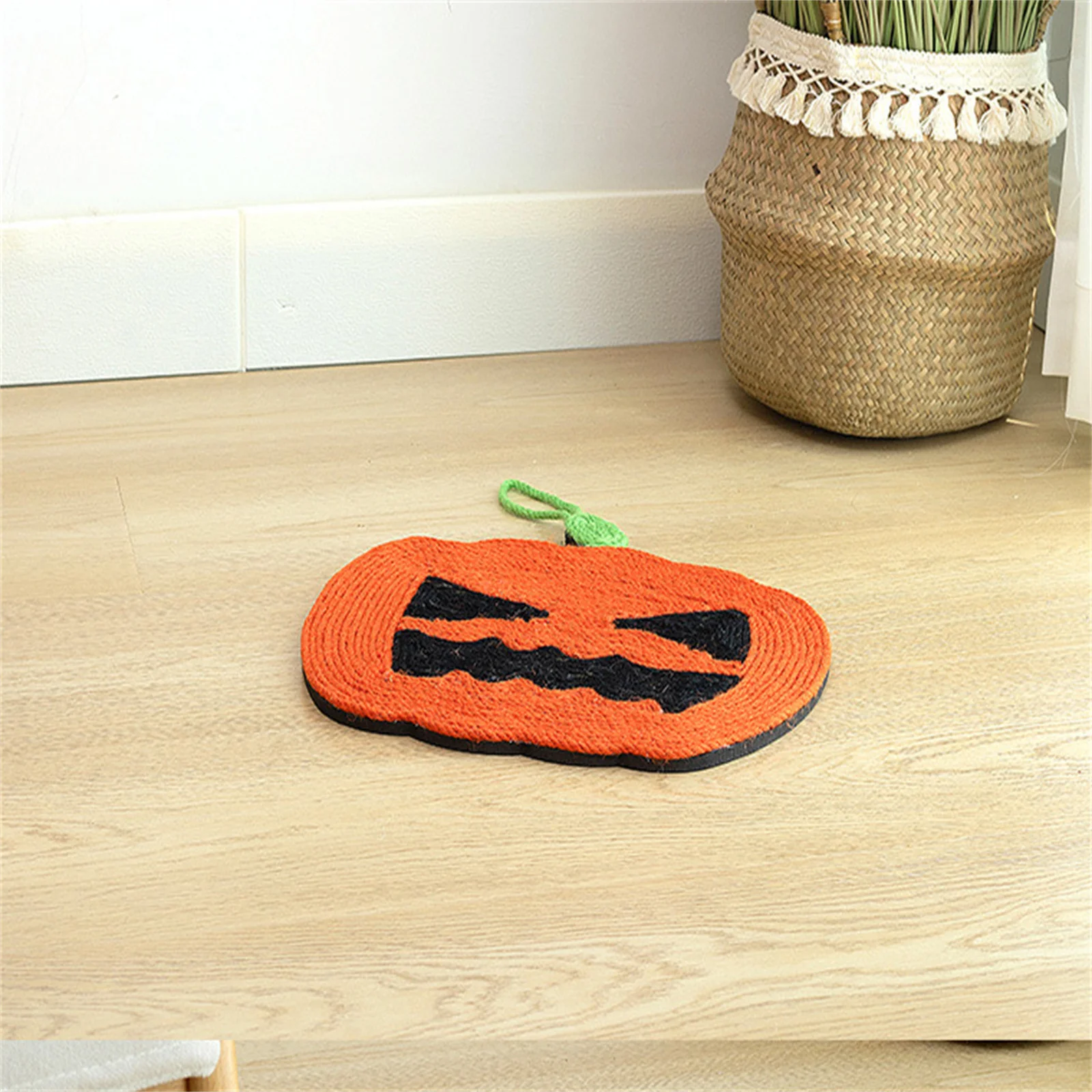 Cat Scratcher Mat Halloween Pumpkin Cat Scratch Pad Anti-Slip Natural Sisal Cat Floor Scratching Rug For Pet Grinding Claws