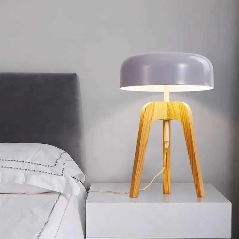 Lámpara de pie clásica de madera maciza, trípode de arte decorativo, lámpara Vertical para sala de estar, dormitorio, oficina, tienda, sofá, lámpara