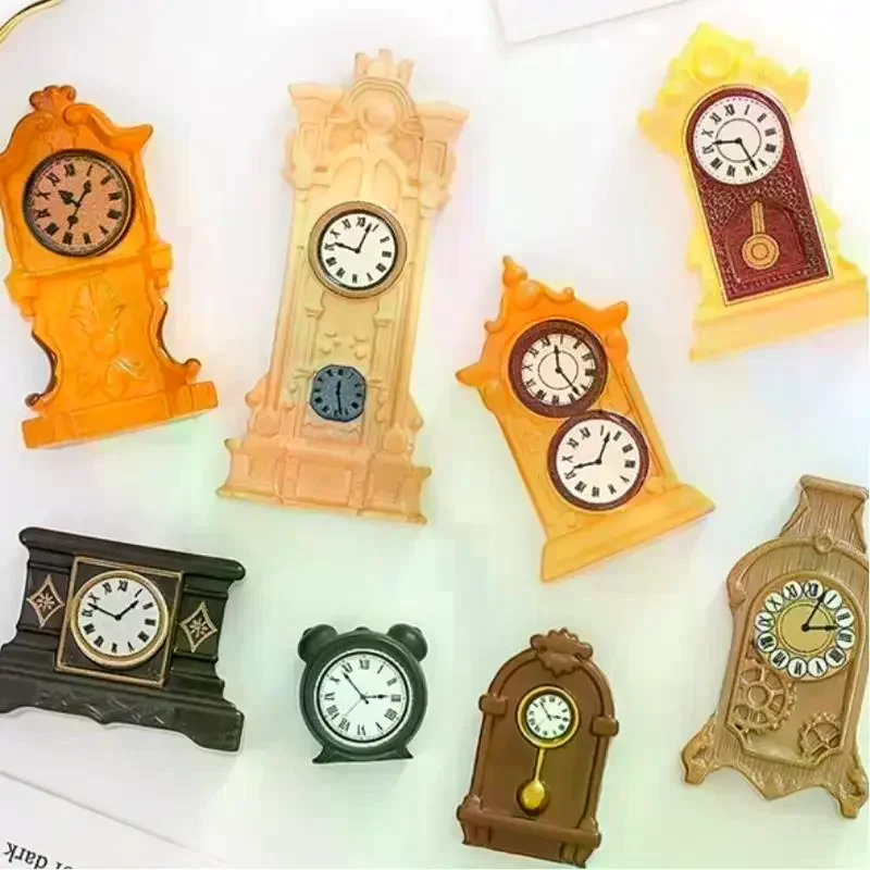 1/8Pcs Doll House Accessories 1:12 Dollhouse Miniature Wall Clock European Vintage Clock Furniture Model Decor Toy