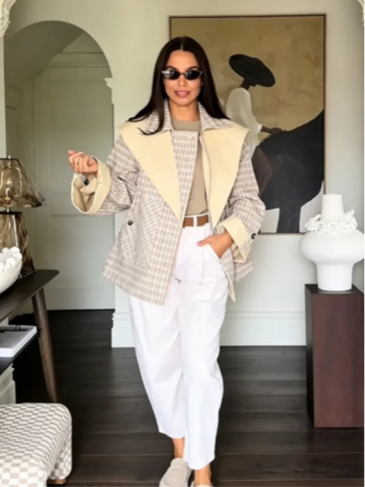 Fashion Plaid Trench Short Coat Casual Double Breasted Shawl Lapel Loose Street Jacket Lady Fall Chic Daily Commute Outerwear