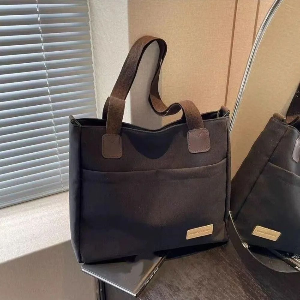 

Стильная портативная сумка-тоут с множеством карманов, утолщенная, с плечевым ремнем, вместительная, простая полиэстеровая сумка через плечо для работы