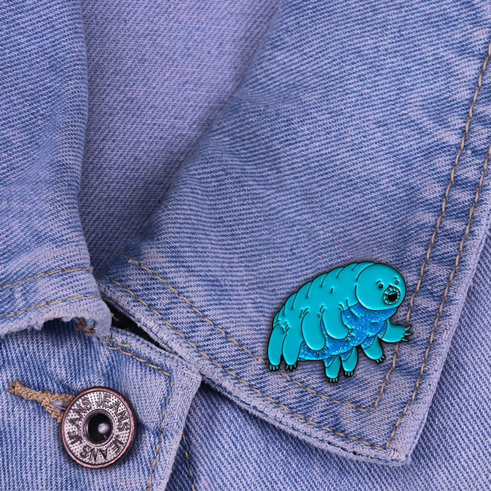 

Harong Tardigrade водяной медведь брошь милые животные эмалированная булавка шляпа рюкзак коллекция значок для зоолога биолог подарок