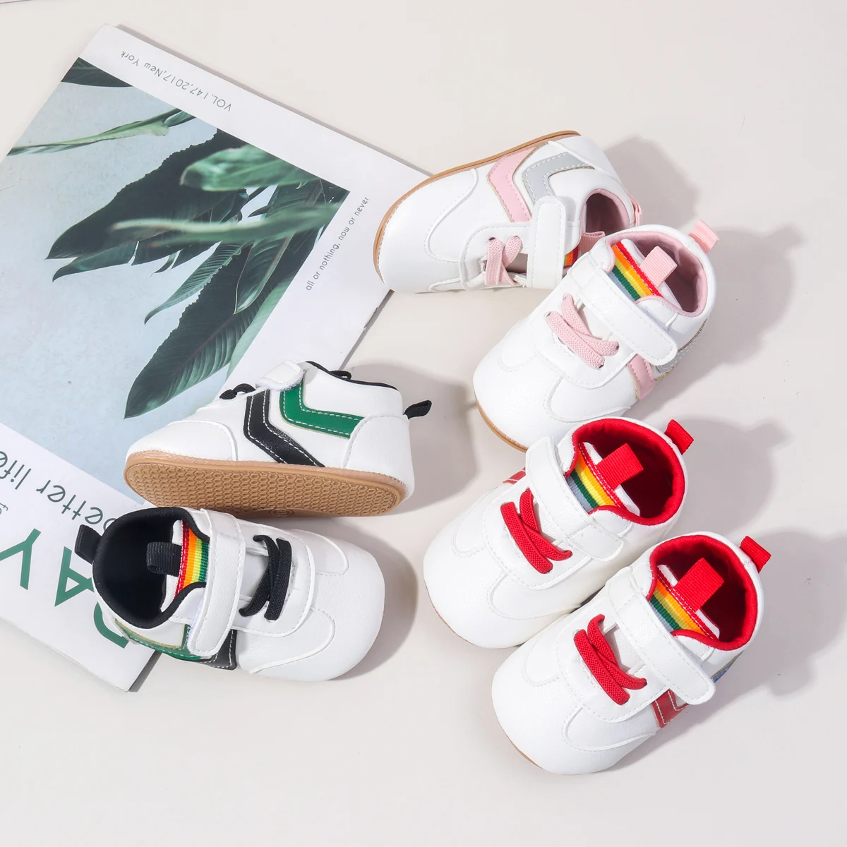 

2025 Spring And Autumn Baby Boys And Girls First Walking Toddler Shoes With Fashion Design High Quality PU Leather And TPR Sole