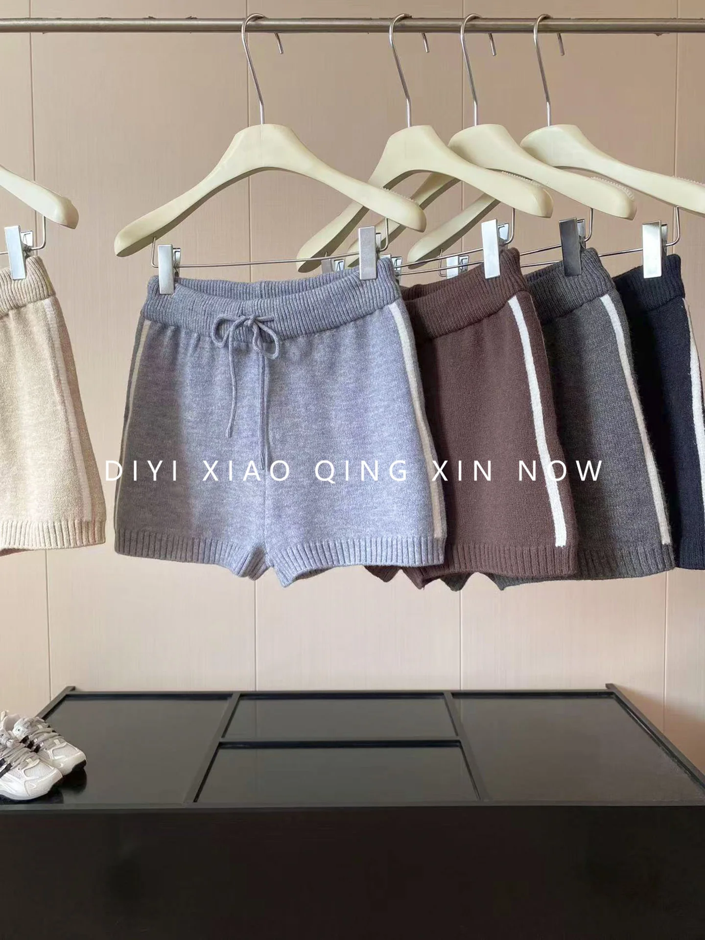 Light Grey Woolen Knitted Shorts Women's Loose Fit Spring Autumn Outerwear High Waist Polyester Fiber Commute Style Miu Series