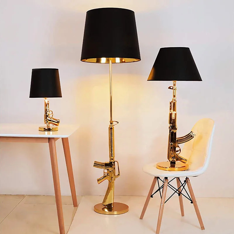 Imagem -04 - Banhado a Ouro Pistola Table Desk Lamp Long Short Gun Home Decor Lâmpada de Assoalho Decoração de Arte Luz Ak47