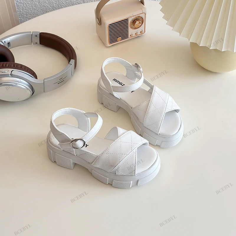 

Лидер продаж, летние модные танцевальные мягкие полые сандалии принцессы для маленьких девочек, детские элегантные школьные повседневные милые банкетные прогулочные туфли