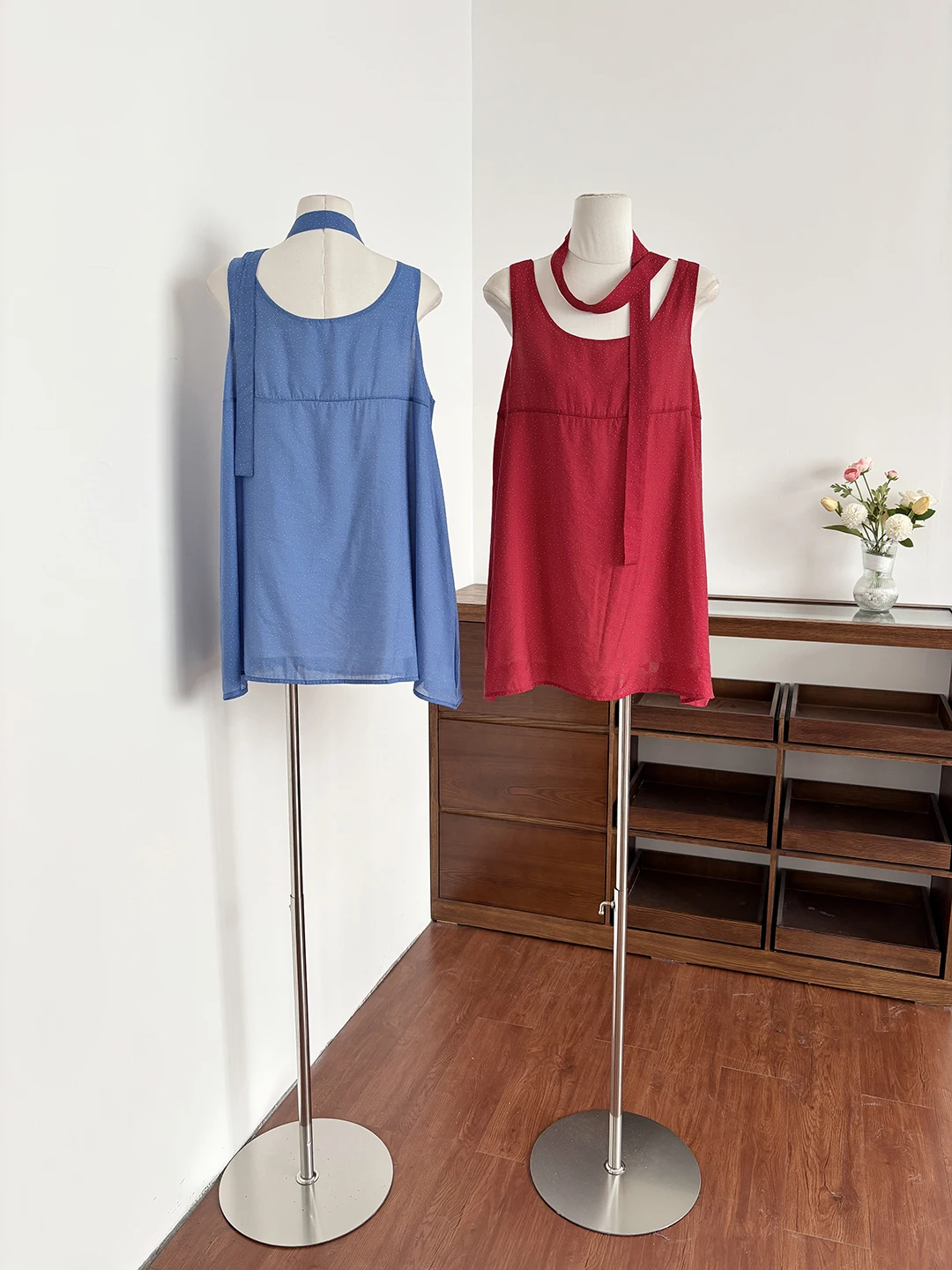 2026 Summer New Polka Dot Sleeveless Vest Women's Casual Versatile Top Korean Style Simple Fashion Atmosphere Loose Polyester...