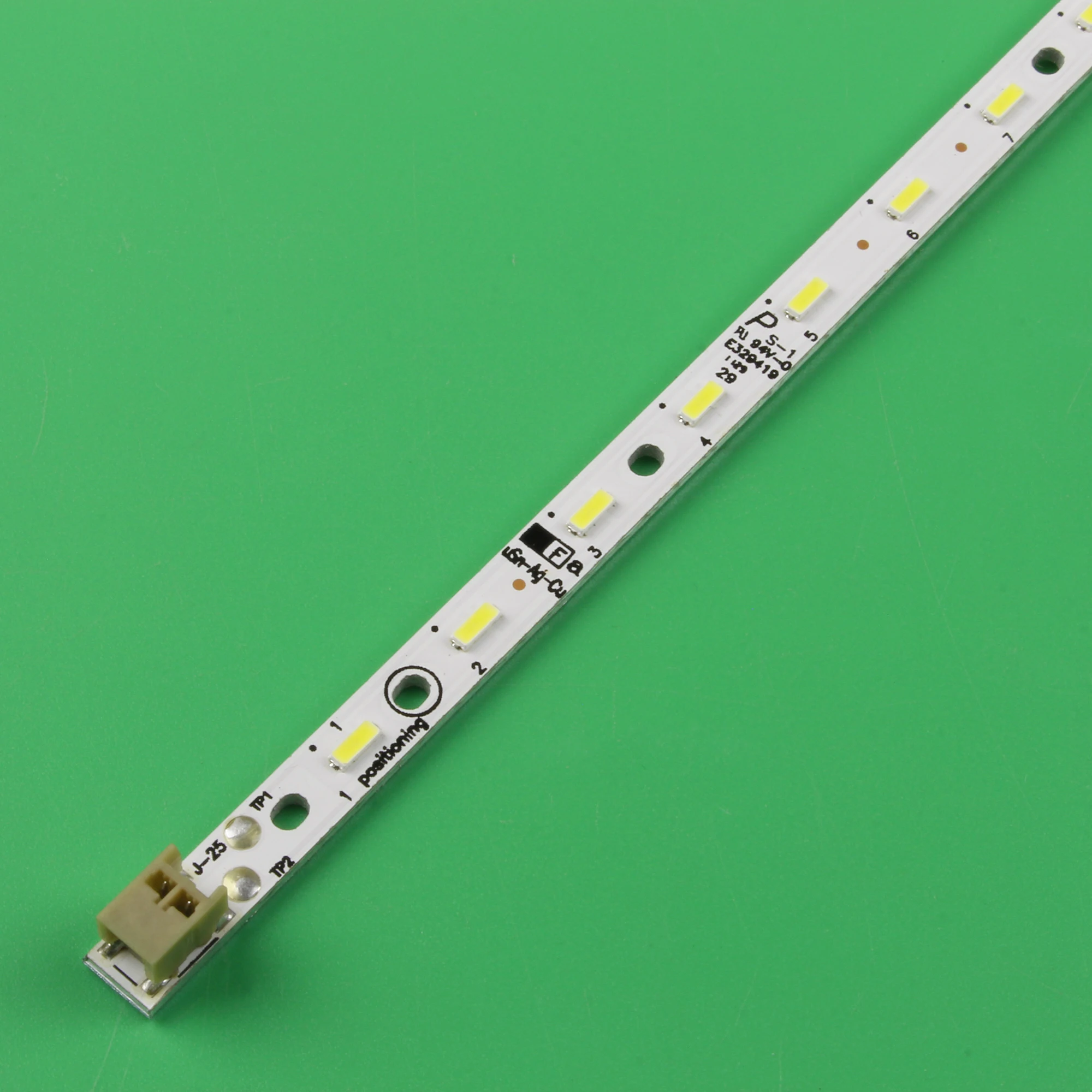For 40inch TV LED Backlight Strip  LCD-40LX330A GT0330-4 GK0321 CK0321 GY0321-1 E329419 SLED_2011SSP40 36 GD M110925-66