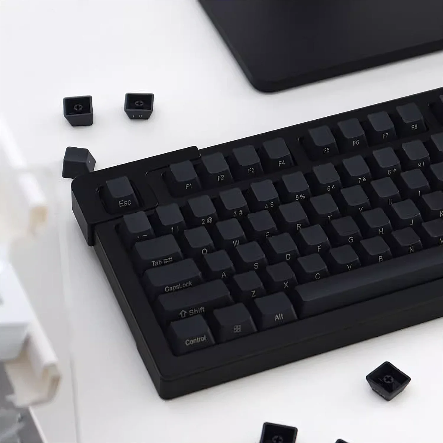 Side Engraved Translucent  Keycaps  108 Keys Simple Black White for 60/64/84/98/108 Gaming Mechanical Keyboard MX Switch