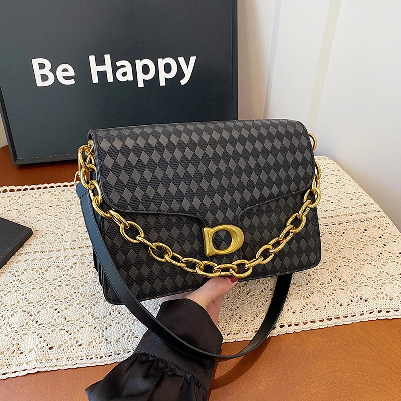 

Новое поступление 2025 года, винтажная сумка через плечо с изысканным тканым узором для женщин, стильная сумка для прогулок, вневременная