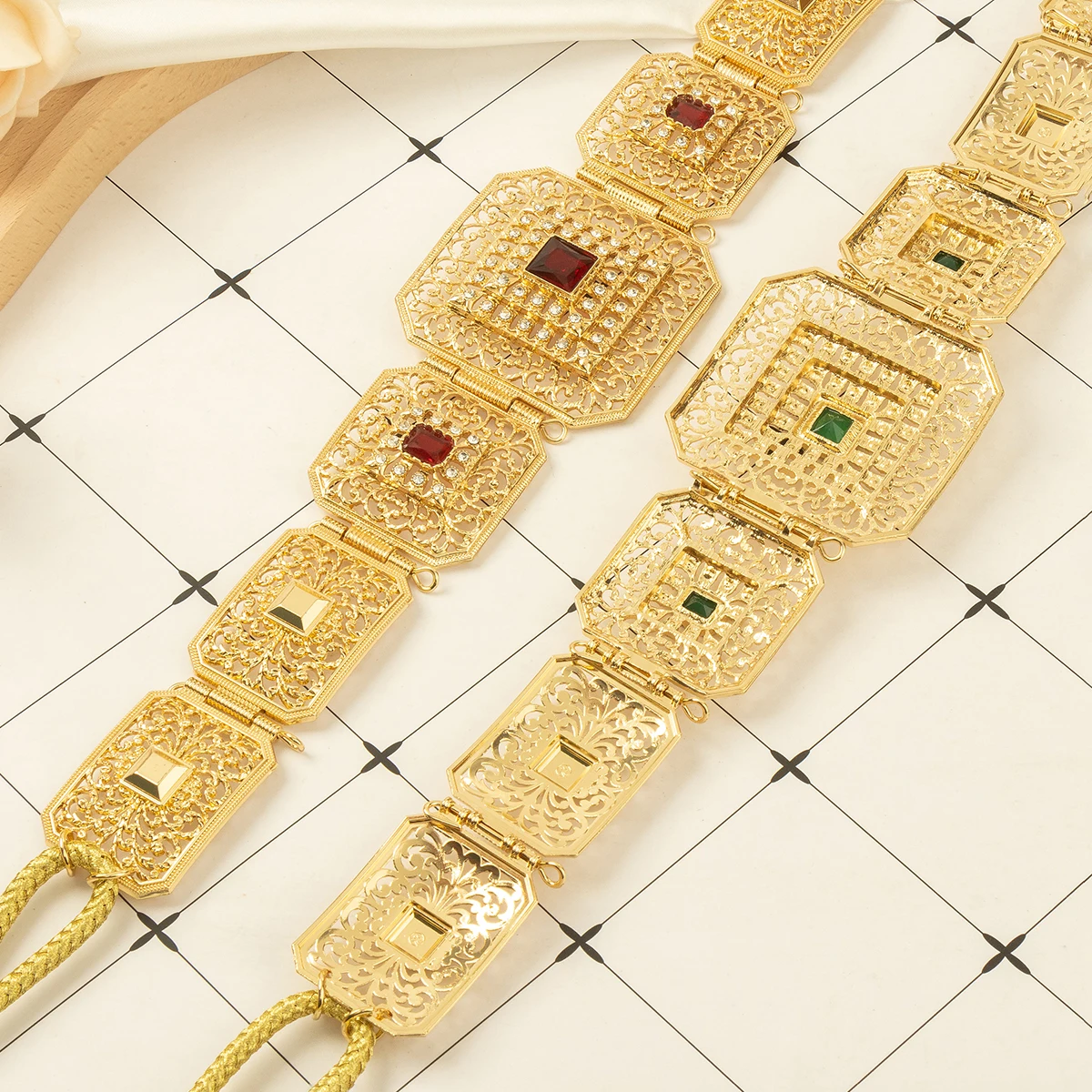 เข็มขัดคาฟตันแบบโมร็อกโกสำหรับผู้หญิง ชุดแต่งงาน สีทอง เครื่องประดับโซ่คล้องเอว ชุดอาหรับ เครื่องประดับเจ้าสาว ของขวัญแต่งงาน ปรับความยาวได้