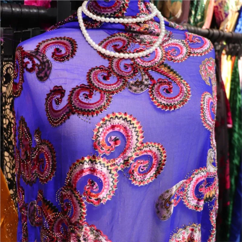 ผ้าไหมกำมะหยี่ทอลายนูนลายเพชรและลวดลาย ผ้าเฉียวฉี สำหรับตัดเย็บเสื้อผ้าแฟชั่นกี่เพ้า