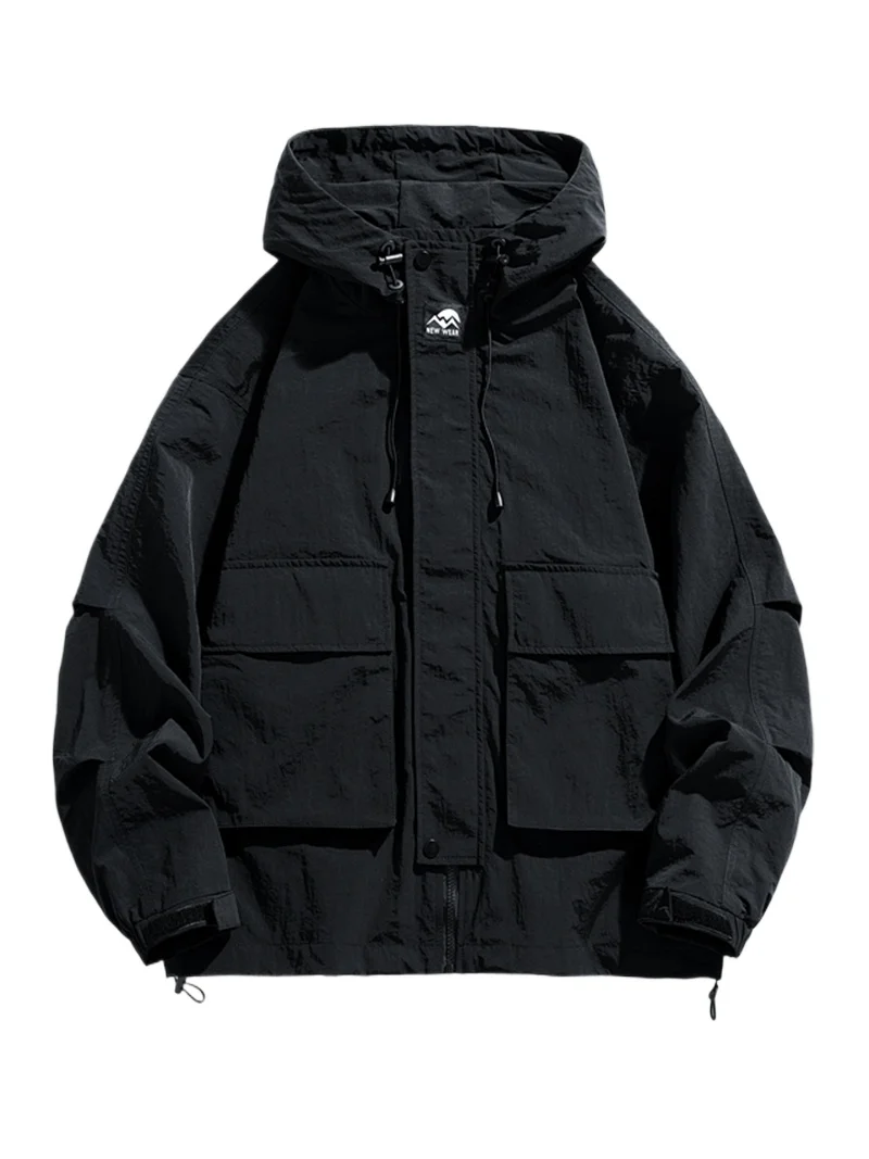 

Водонепроницаемая мужская легкая куртка с капюшоном на молнии для походов, с большими карманами, ветровка для кемпинга, мужские трендовые куртки 2025