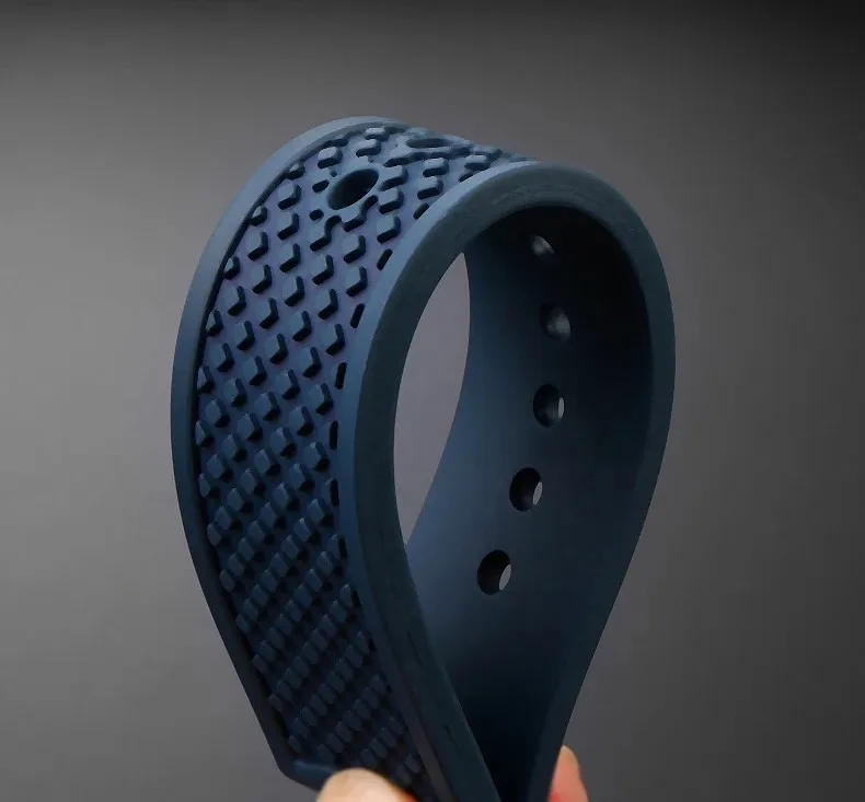 Fluoro Rubber Silicone Watchband Fit Calibre London Tank W7100056/WSCA0006W7100037/W7100041/7100015 WSCA Watch Strap 23mm 24mm view 2