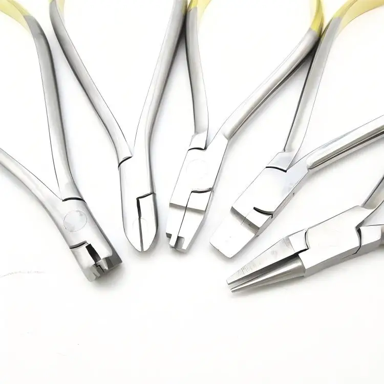 

Набор ортодонтических щипцов: кусачки для дистальных концов и кусачки для лигатур, щипцы для снятия брекетов и щипцы для гибки проволоки, инструменты из нержавеющей стали