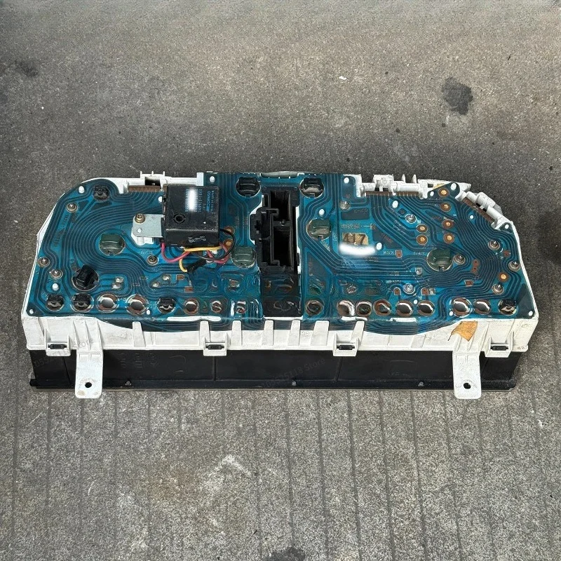 For Suitable fuel gauge ft-4500 FZJ80 LC80 speed instrument (consultation before different coding)