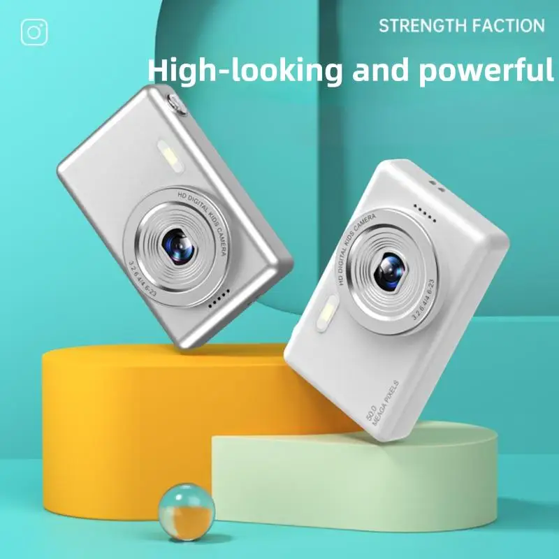 

4K Compact Digital Camera for Photography 8X Digital Zoom Vintage Video Recorder for YouTube 2.4 Inch Flip Screen for Kid Adult