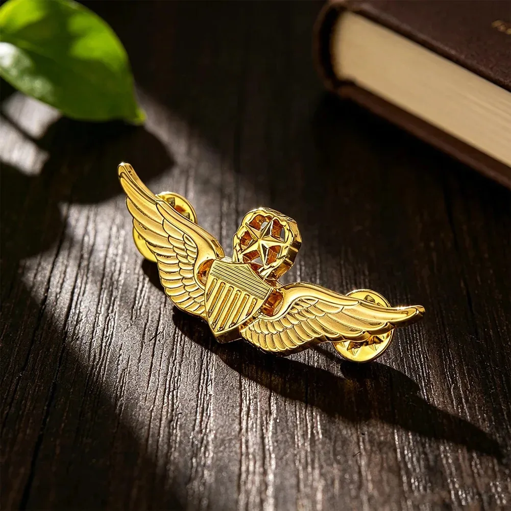 Gold Wings Shield Shape Brooch Vintage Military Aviation Style Badge Collectible Gift Suit Uniform Collar Pin Ornaments Jewelry