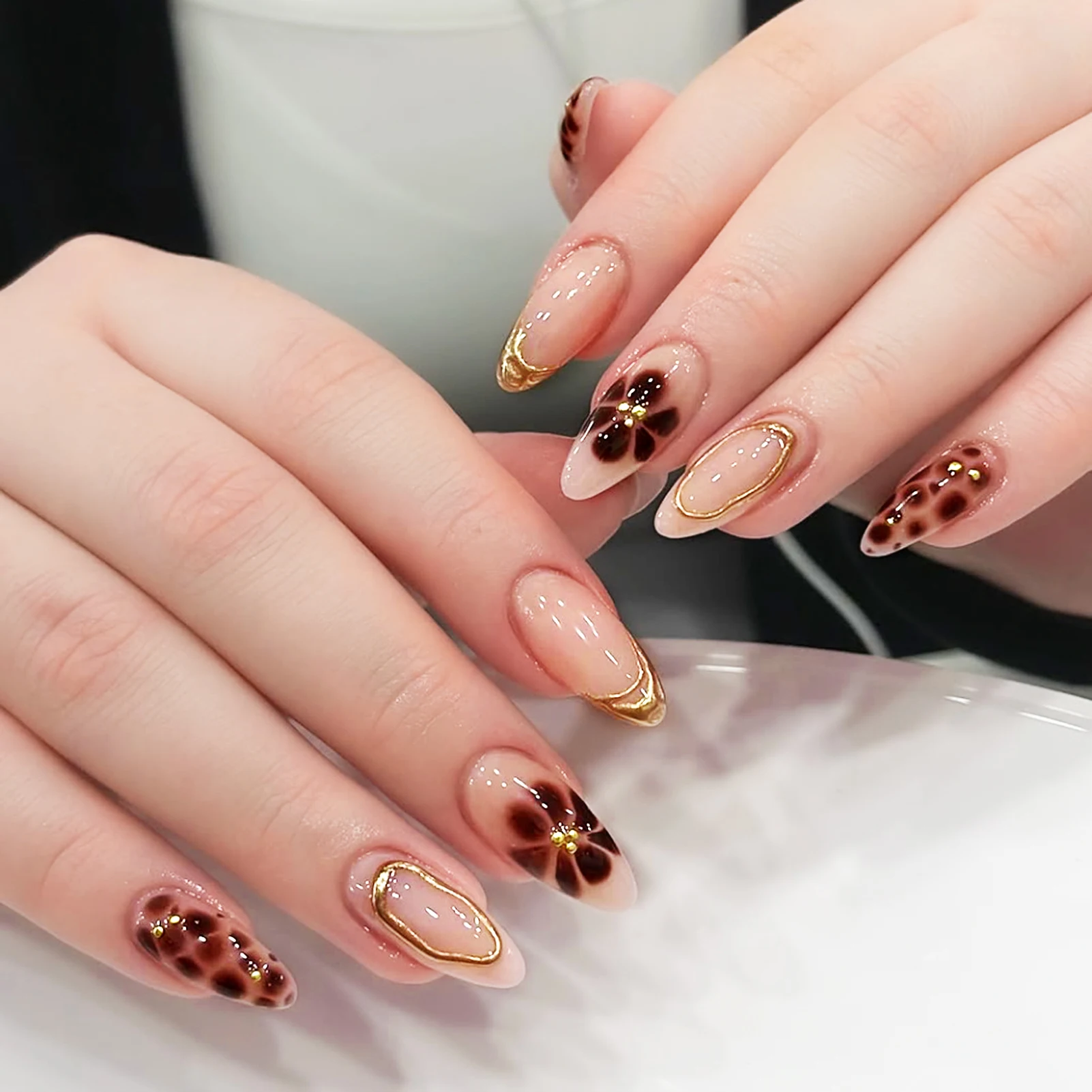 

24Pcs Almond Fake Nails with Brown Flower Designs Retro Style Press On Nails for Manicure Full Cover Reusable False Nails