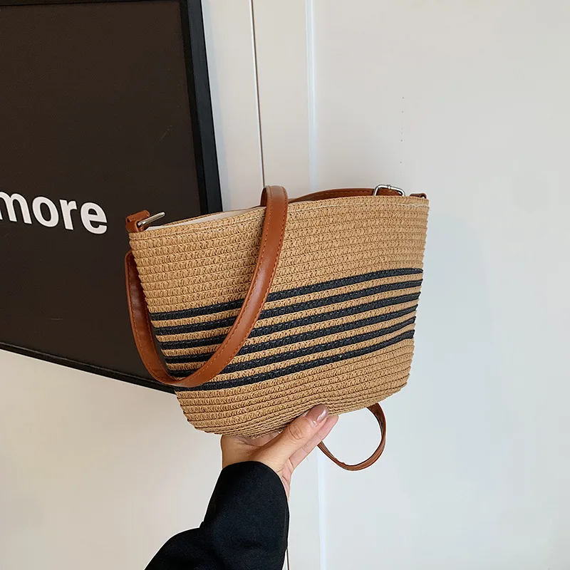Straw striped bag seaside beach vacation woven bucket bag