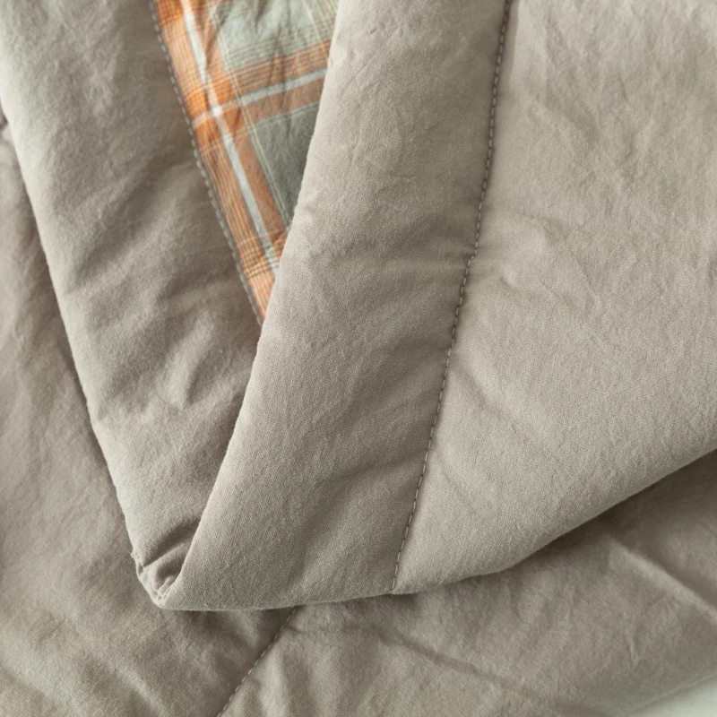 Thumbnail 4 - #50 Compare Comforters Before You Buy