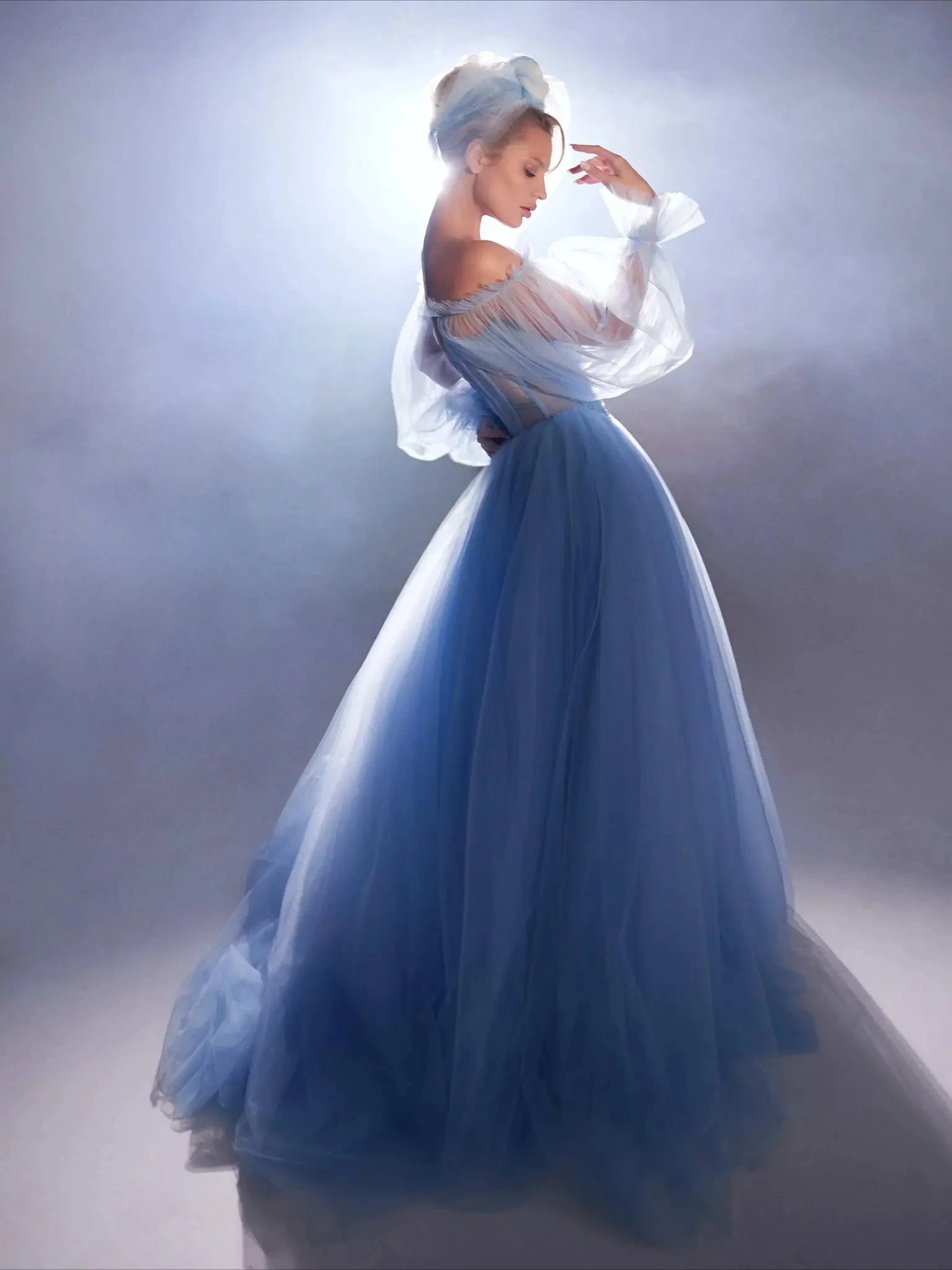 Customized Off The Shoulder Straight Neck Tulle Ball Gown Wedding Dress with Puff Sheer Sleeves Floor Length for Bridal Ceremony