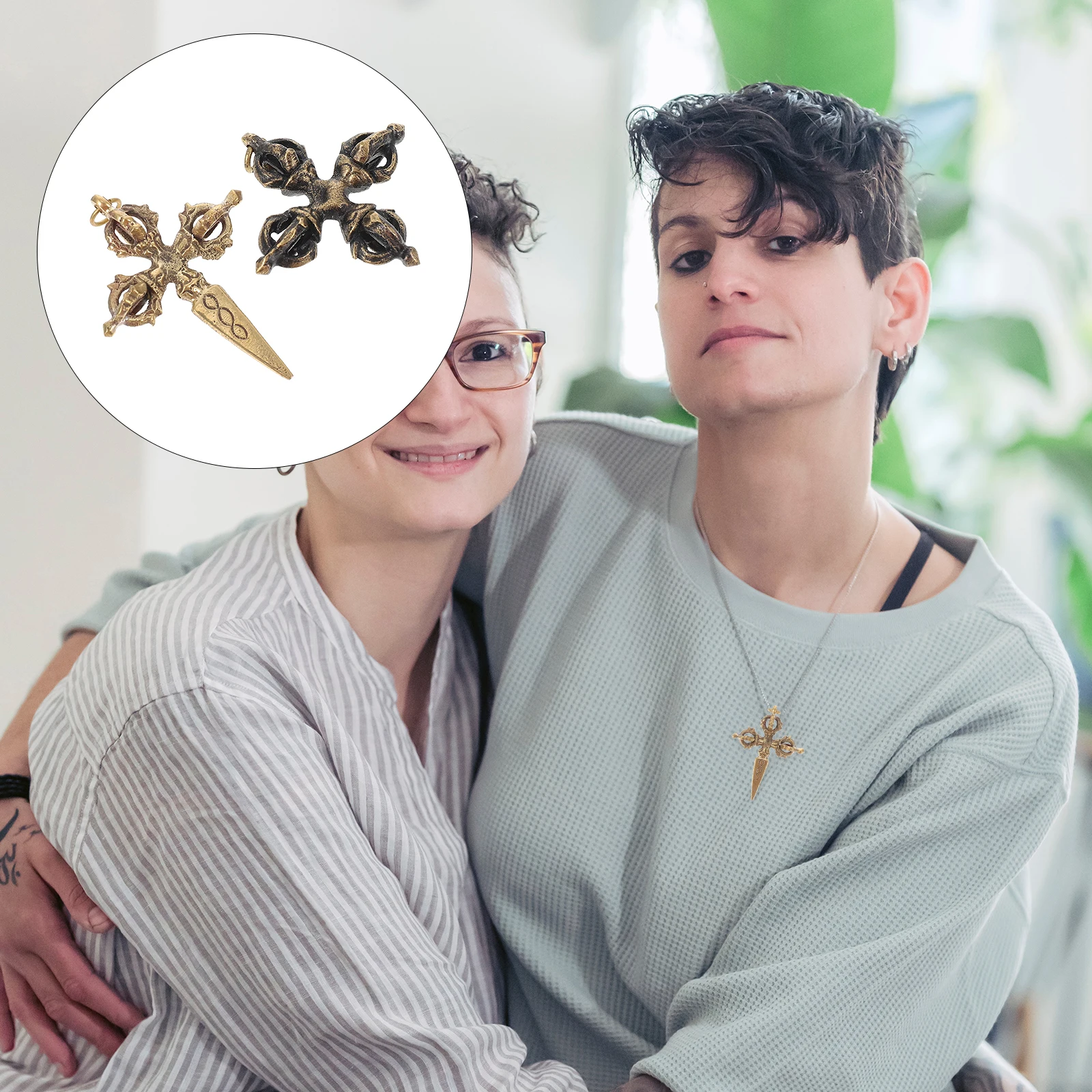 

2Pcs Vajra Pestle Pendant Copper Handmade Jewelry Durable RustProof KeyChain Decor Tibetan Necklace Charm naments
