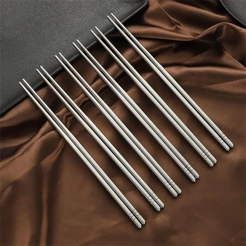 

5 Pairs Chinese Metal Chopsticks Household High Temperature Sterilizable Non-slip Stainless Steel Chopsticks Kitchen Accessories