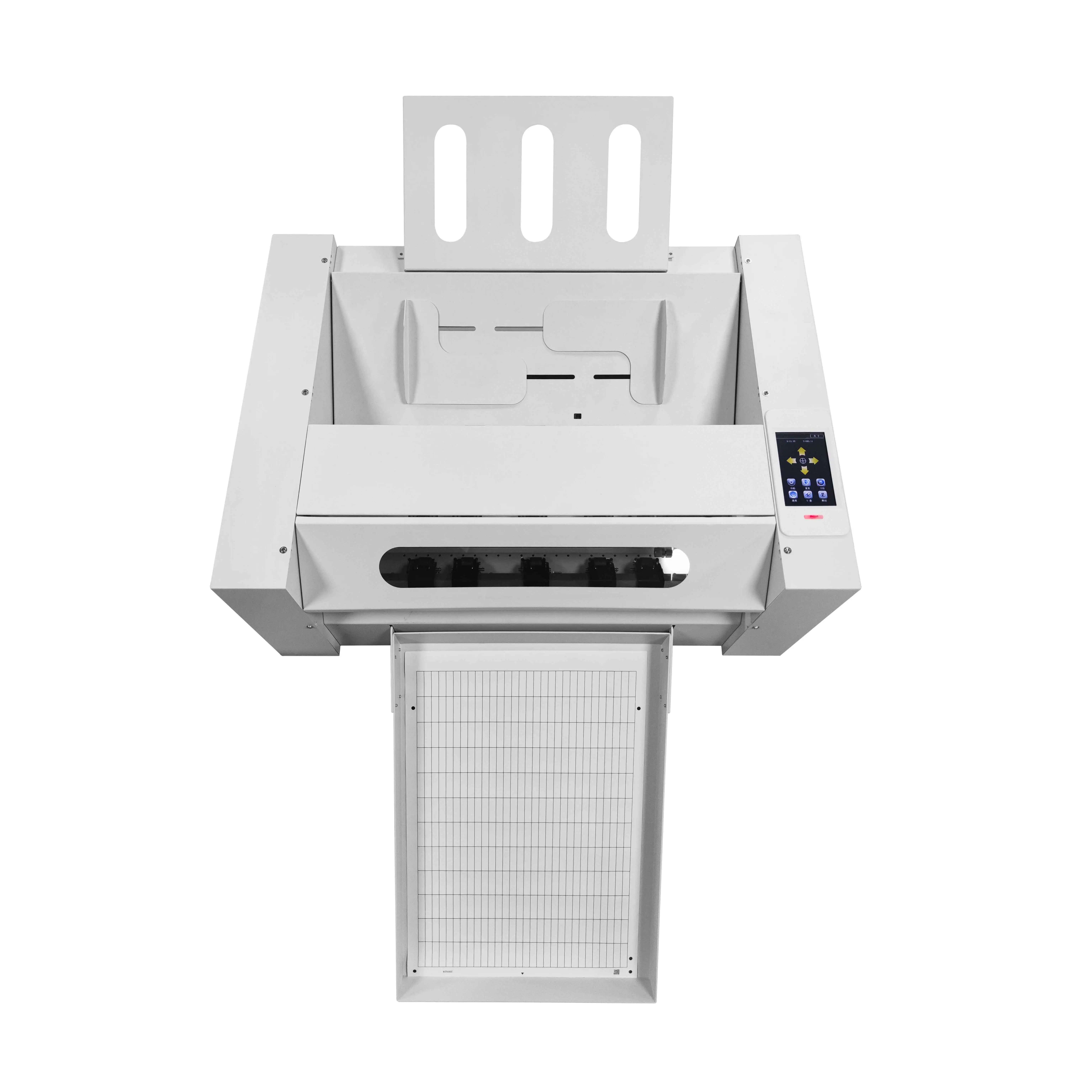 CCD Camera Automatic Feeding Servo Motor High Speed Half Or Die Cut Vinyl Sticker Label Cutting Machine