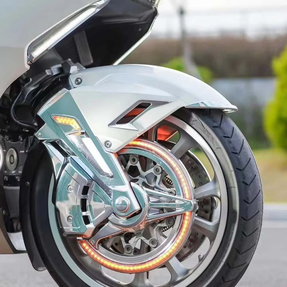 LED مضاءة الدوار يغطي الجبهة شوكة قرص فرامل أضواء الكسوة يناسب لهوندا الذهب الجناح GL1800 DCT F6B جولة GL 1800 2018-2025