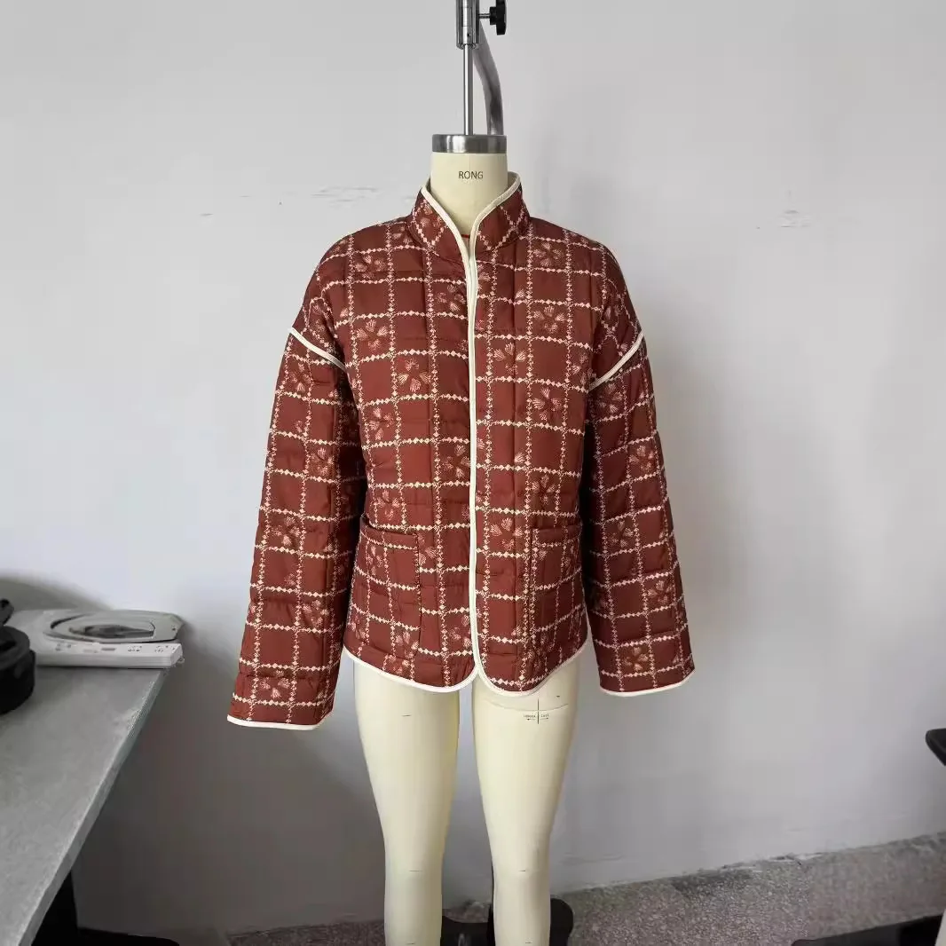 

Женская повседневная хлопковая куртка в европейском и американском стиле, зимний топ без пуговиц с воротником-стойкой и горизонтальной линией с принтом