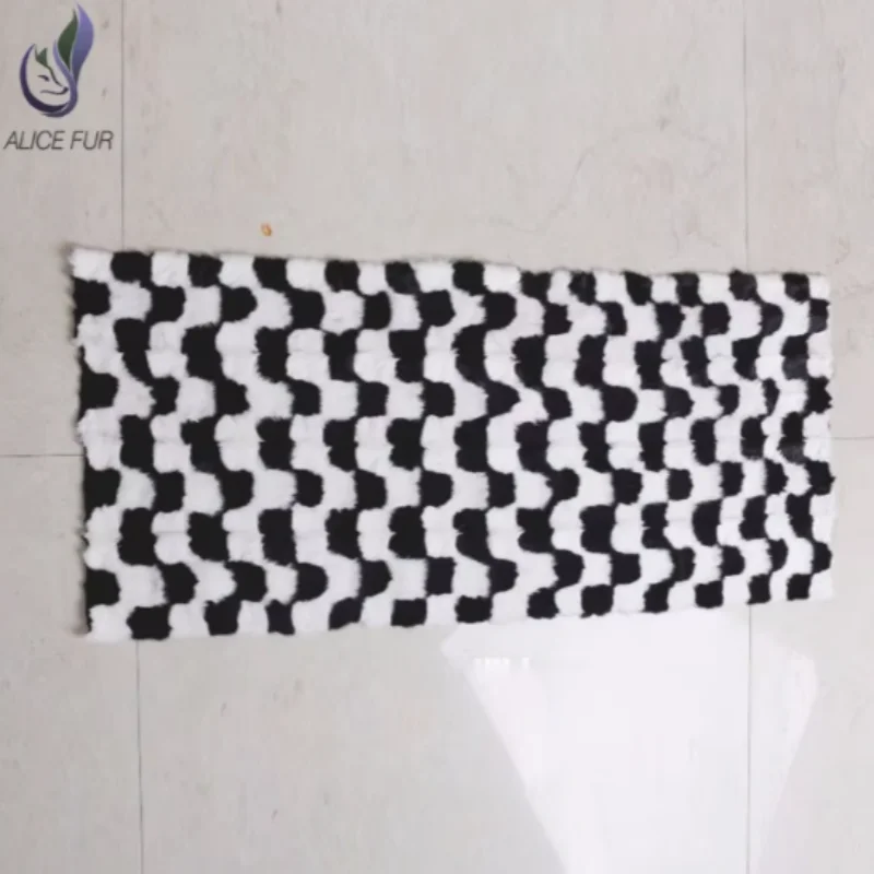 

98 cm x 48 cm white and black patchwork mink fur plate real fur rug blanket for DIY material garment lining