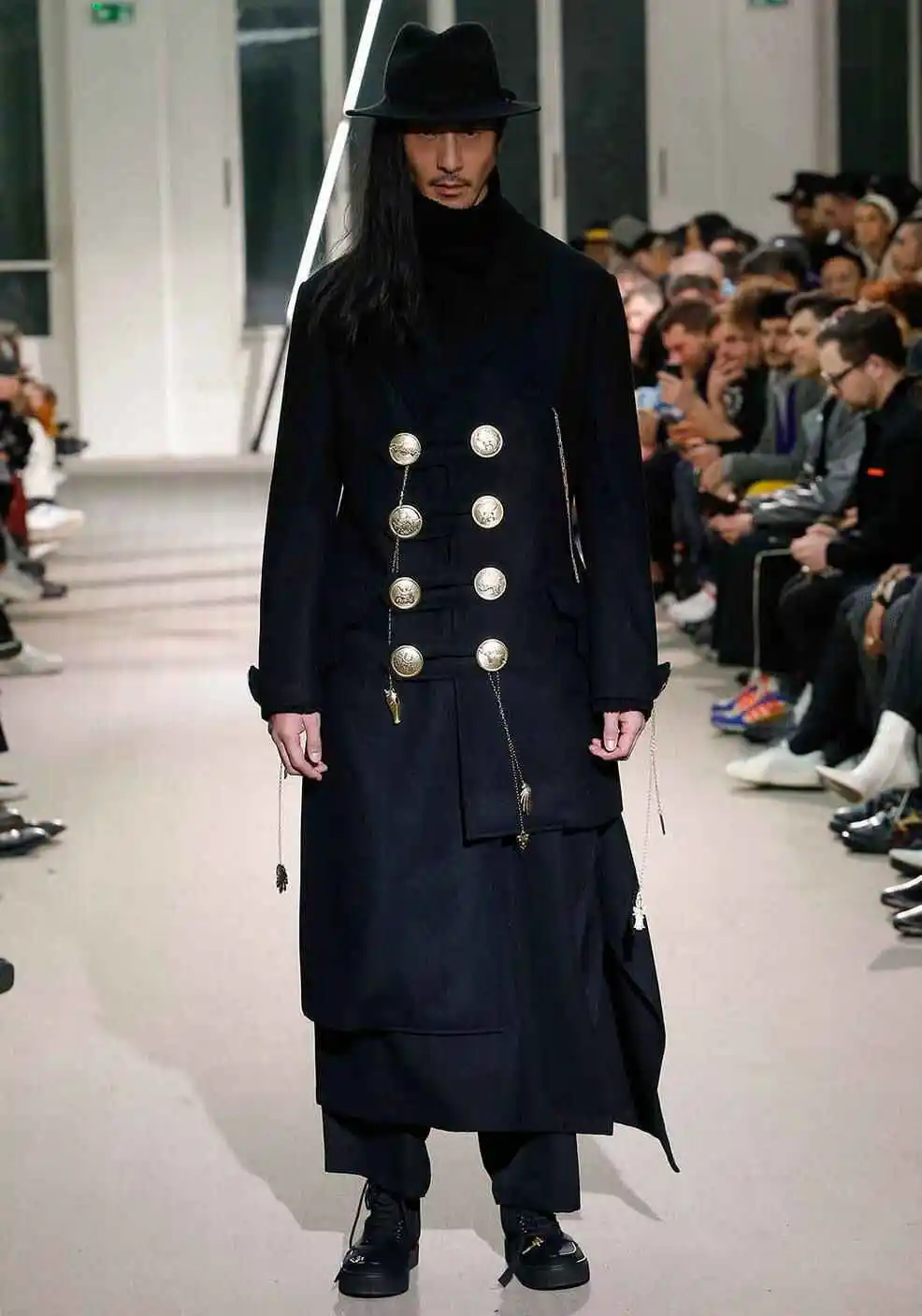 TOP-YAMAMOTO Japanese original design Dark niche black gold buckle loose asymmetric wool coat