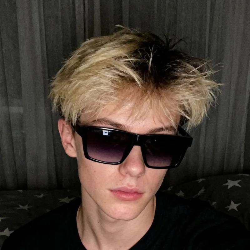 Unisex New Stylish Large Square Frame UV400 Sunglasses Outdoor Trendy Sun Shades Driving Cycling Sports HD Ultralight Eyewear