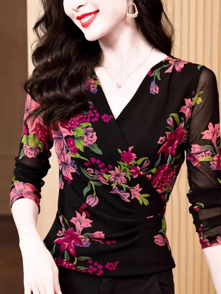 Женская футболка с длинным рукавом, V-образным вырезом и цветочным принтом