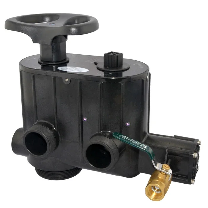 91215 F77CS 15-ton hand float control valve, 2 inches water inlet and outlet, 1.5 inches center pipe