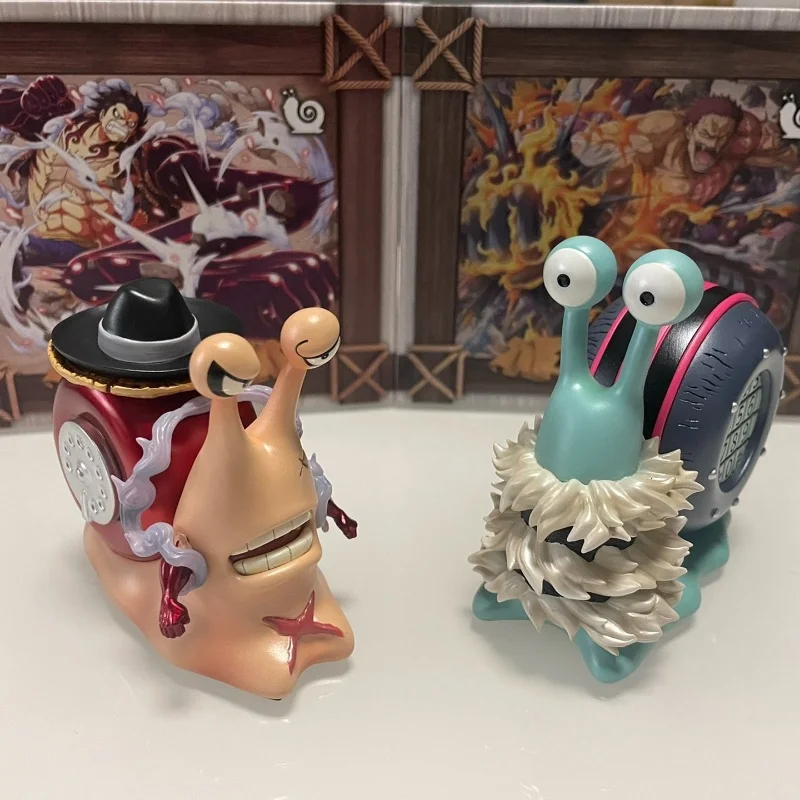 Nowe anime Den Mushi Ace Luffy Law Doflamingo Action Doll Phone Snail Worm Figurka Zabawka Ozdoba Prezent świąteczny