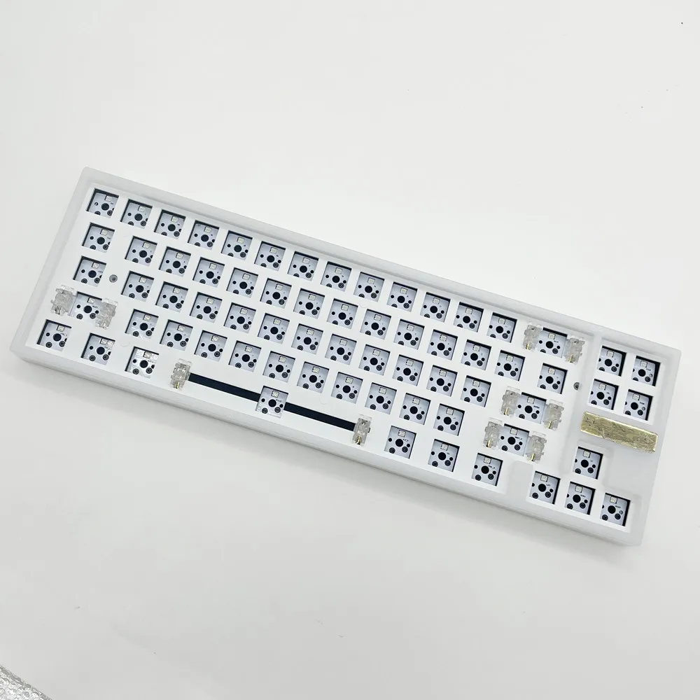 

MR.Q68 Mechanical Keyboard Kit Hot Swap 3PIN/5PIN Switch RGB LED Light White Black Green Milk Transparent Case MAC/WIN